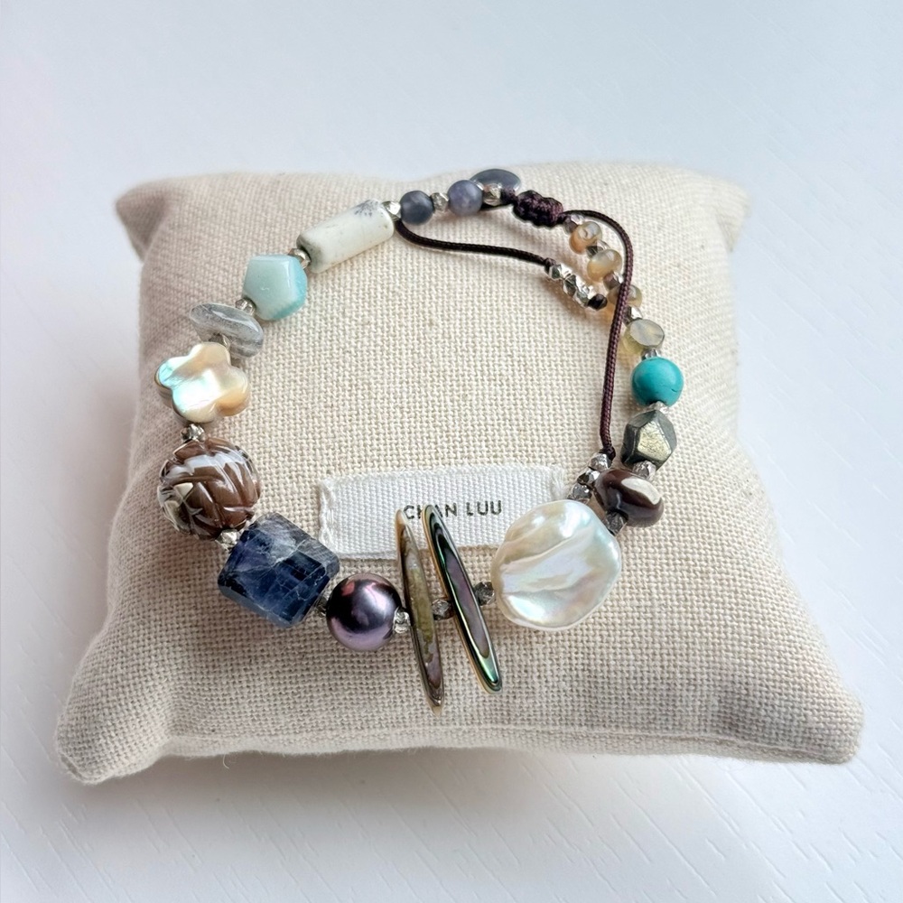 Chan Luu NWOT Signature Collection Pearl, Larimar, Tanzanite, Turquoise Bracelet